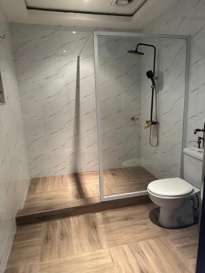 D Barfi Guesthouse, Excellent Location Кумасі Екстер'єр фото